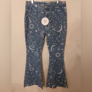 Princess Polly - Celestial print flare leg jeans